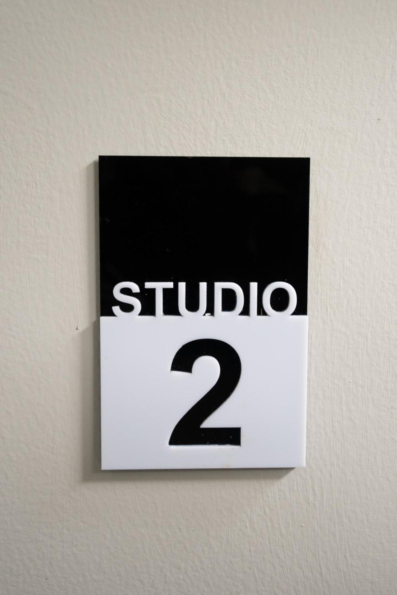 27 Apartment